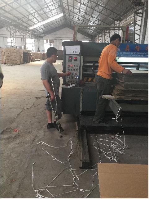 ͼΪ��Դ��˾�����ž�����ָ�����õĲм��˹���